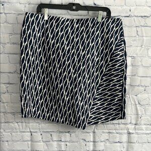 LOFT Navy and White Patterned‎ Skirt Womans Size 16